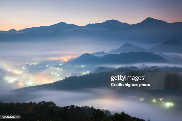 scenery the famous attraction in taiwan, asia. scenery near sun moon lake, sun moon lake in taiwan, asia. yuchi township, nantou county, taiwan - nantou county stock-fotos und bilder