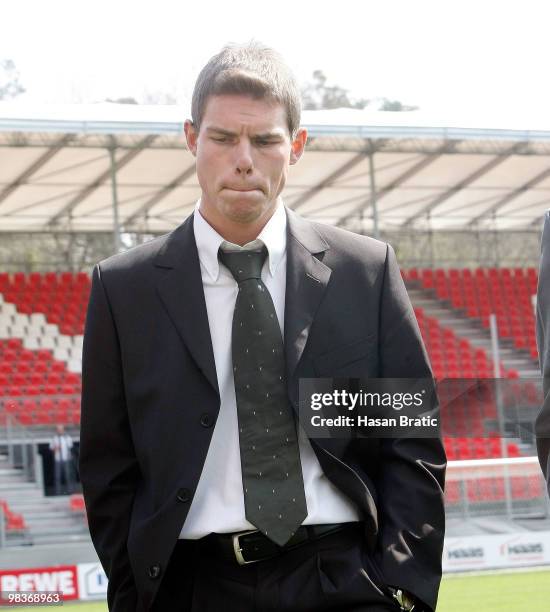 Referee Michael Kempter attends the Third Liga match between SV Sandhausen and Holstein Kiel at Hardtwald-Stadium on April 10, 2010 in Sandhausen,...