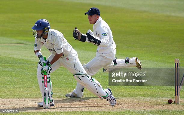 Warwickshire wicketkeeper Tim Ambrose celebrates as Yorkshire batsman Jacques Rudolph is bowled during the 2nd day of the Division One LV County...