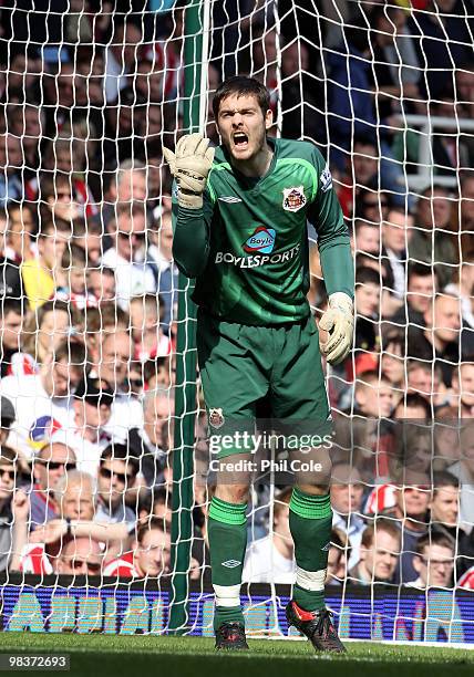 Craig Gordon of Sunderland during the Barclays Premier League match between West Ham United and Sunderland at Upton Park on April 10, 2010 in London,...