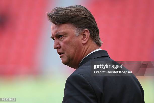 Head coach Louis van Gaal of Bayern is seen before the Bundesliga match between Bayer Leverkusen and FC Bayern Muenchen at the BayArena on April 10,...