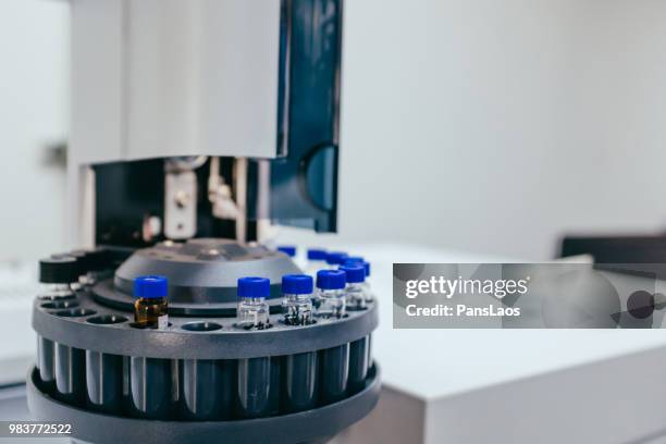 chromatographic mass spectrometry analysis test - mass spectrometry stock pictures, royalty-free photos & images