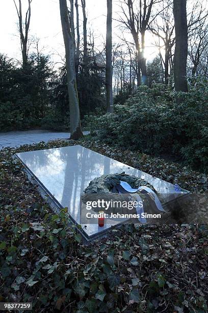 Tomb of German composer Richard Wagner in the garden of Wagner's living place Villa Wahnfried, taken on April 10, 2010 in Bayreuth, Germany. A...