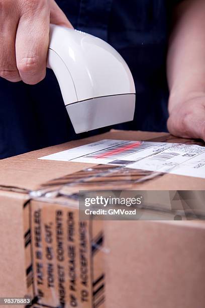 Scan Parcel Picture 262 Laser Box Stock Photos, High-Res Pictures, and Images - Getty Images