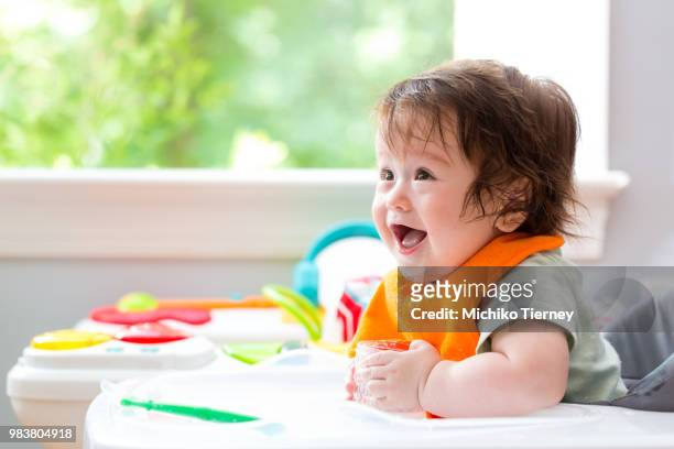 happy little baby boy with a big smile - big smile stockfoto's en -beelden