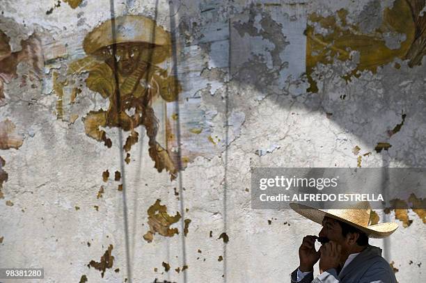 An actor performs the "Death of Zapata", during the anniversary of the death of Mexican heroe Emiliano Zapata in Chinameca community, Morelos State,...