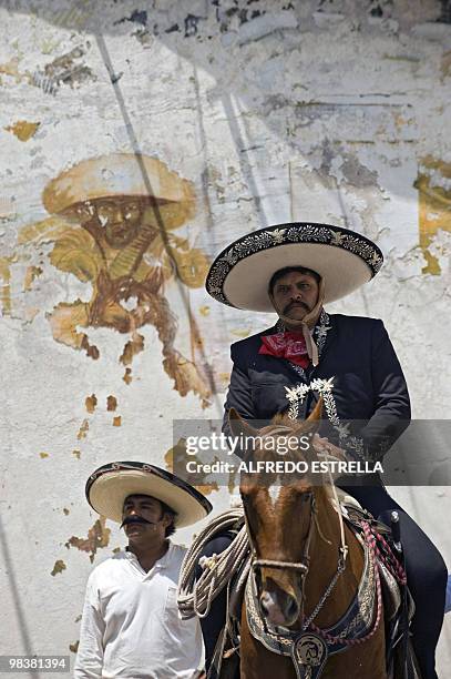 Actor Carlos Maldonado represents Mexican heroe Emiliano Zapata during a performance for the anniversary of his death in Chinameca community, Morelos...