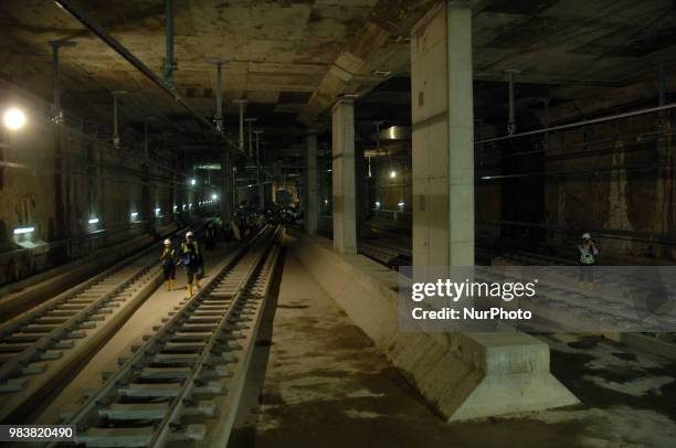 Workers quivered readiness rail on Mas Rapid Transiting at the station to HI Jakarta, June 2016. Mass Progres construction of mass rapid transit...