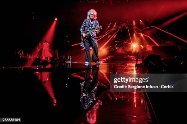 Brian May of Queen performs on stage at Mediolanum Forum of Assago on June 25, 2018 in Milan, Italy.