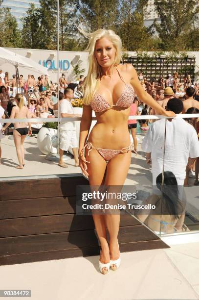 Heidi Montag attends Liquid Pool at Aria at CityCenter on April 10, 2010 in Las Vegas, Nevada.