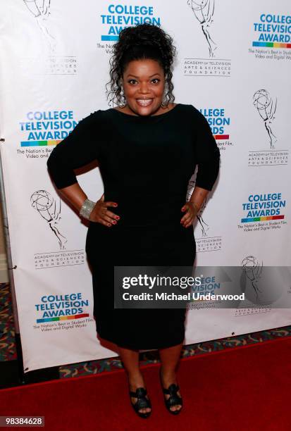 Actress Yvette Nicole Brown arrives at the 31st Annual College Television Awards hosted by the Academy of Television Arts and Sciences held at the...