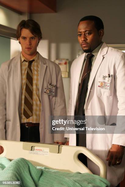 Heavy" Episode 16 -- Pictured: Jesse Spencer as Dr. Robert Chase and Omar Epps as Dr. Eric Foreman --