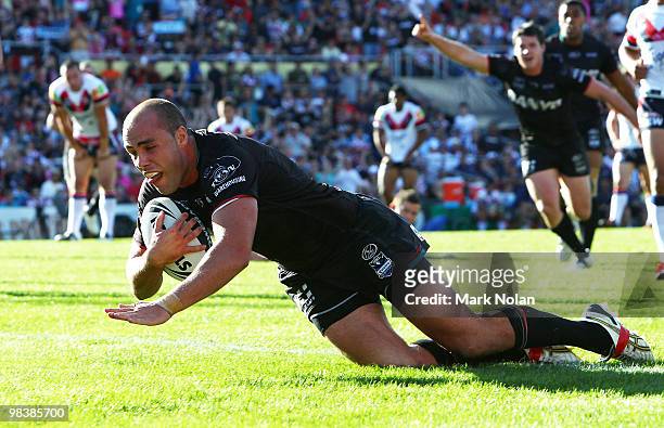 Adrian Purtell of the Panthers scores a try during the round five NRL match between the Penrith Panthers and the Sydney Roosters at CUA Stadium on...