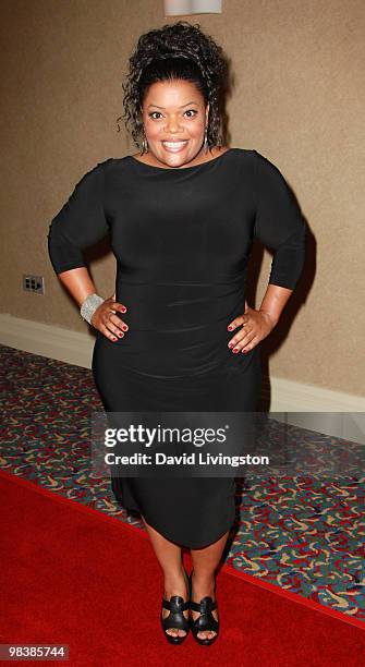 Actress Yvette Nicole Brown attends the 31st Annual College Television Awards at Renaissance Hollywood Hotel on April 10, 2010 in Hollywood,...