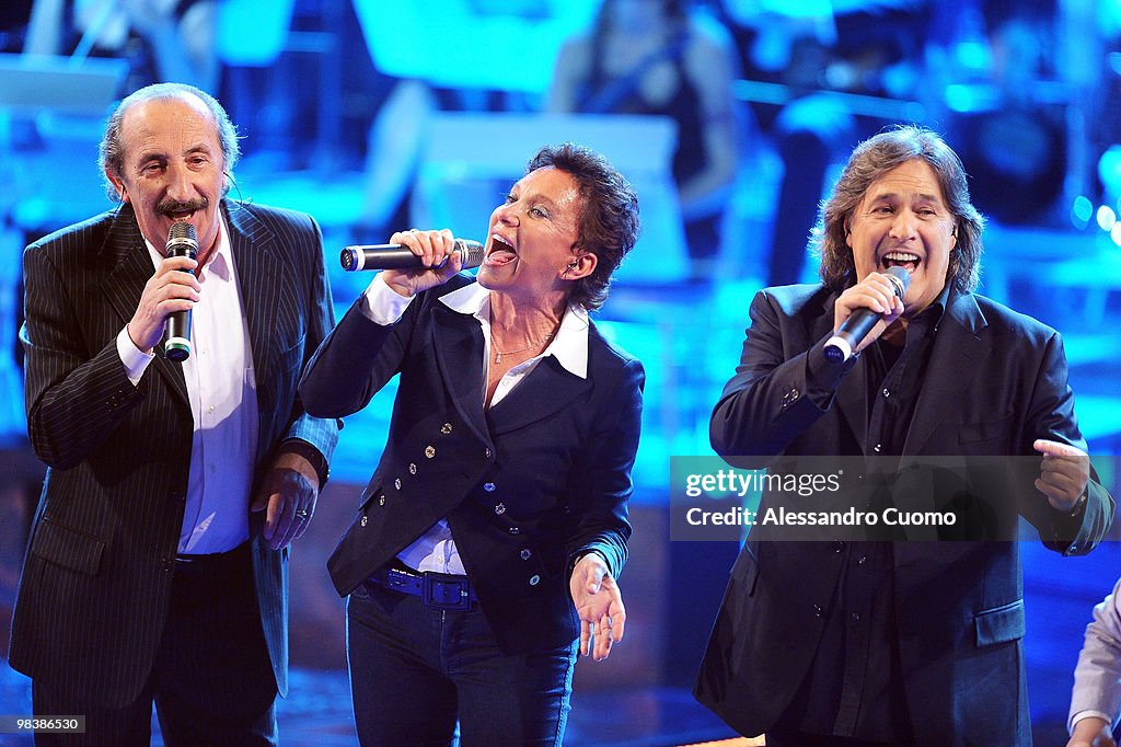 "Ti Lascio Una Canzone": Italian TV Show