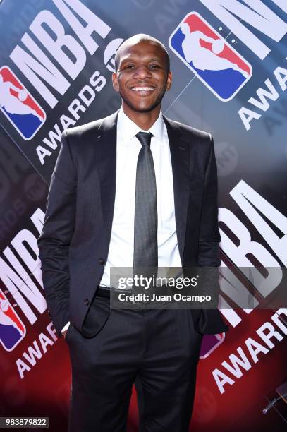 Former NBA player James Jones walks the red carpet before the NBA Awards Show on June 25, 2018 at The Barkar Hangar in Santa Monica, California. NOTE...