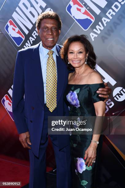 Elgin Baylor walks the red carpet before the NBA Awards Show the 2018 NBA Awards Show on June 25, 2018 at The Barkar Hangar in Santa Monica,...