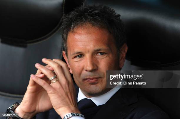 Head caoch of Catania Sinisa Mihajlovic Leonardo looks on during the Serie A match between AC Milan and Catania Calcio at Stadio Giuseppe Meazza on...