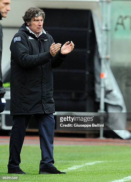 Alberto Malesani head coach of Siena during the Serie A match between AC Siena and AS Bari at Stadio Artemio Franchi on April 11, 2010 in Siena,...