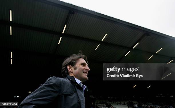 Head coach Bruno Labbadia of Hamburg looks on ahead the Bundesliga match between VfL Bochum and Hamburger SV at Rewirpower Stadium on April 11, 2010...