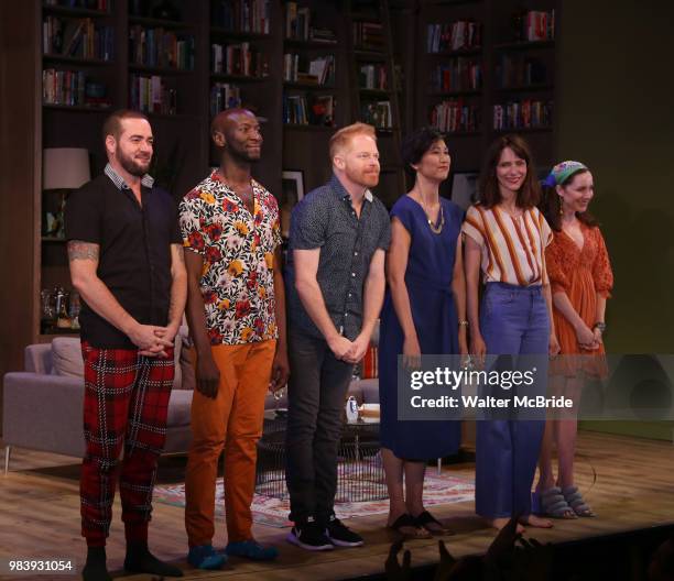 Ian Harvie, Phillip James Brannon, Jesse Tyler Ferguson, Cindy Cheung, Dolly Wells and Talene Monahon during the Opening Night Performance Curtain...