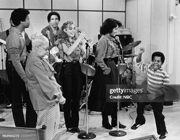 The Music Man" Episode 24 -- Pictured: Todd Bridges as Willis Jackson, Nedra Volz as Adelaide Brubaker, Dana Plato as Kimberly Drummond, Janet...