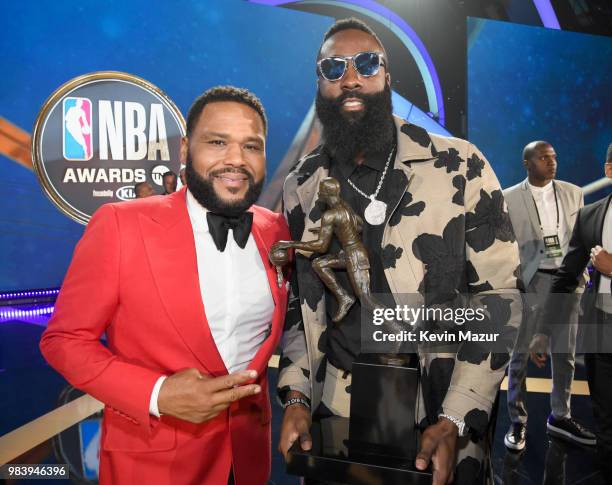 Host Anthony Anderson and MVP recipient James Harden attend the 2018 NBA Awards at Barkar Hangar on June 25, 2018 in Santa Monica, California.