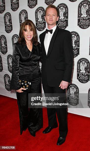 Neil Linder David Harris Actor Photos and Premium High Res Pictures - Getty Images