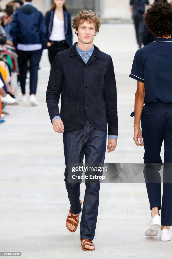 Officine Generale: Runway - Paris Fashion Week - Menswear Spring/Summer 2019