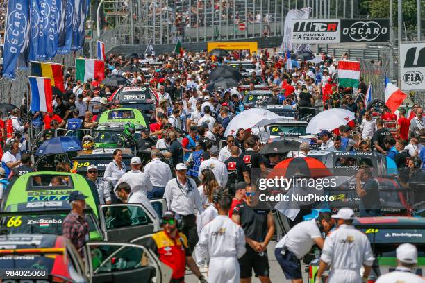 Pre grid race ambiance during the Race 2 of FIA WTCR 2018 World Touring Car Cup Race of Portugal, Vila Real, June 24, 2018.