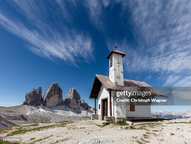 tre cime di lavaredo - periodo di pace stock pictures, royalty-free photos & images