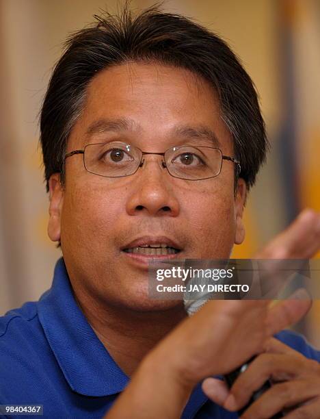 Mar Roxas Background 255 Roxas City Stock Photos, High-Res Pictures, and Images - Getty Images