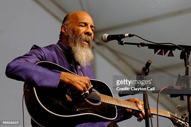 Richie Havens performing at the New Orleans Jazz & Heritage Festival on April 28, 2007.