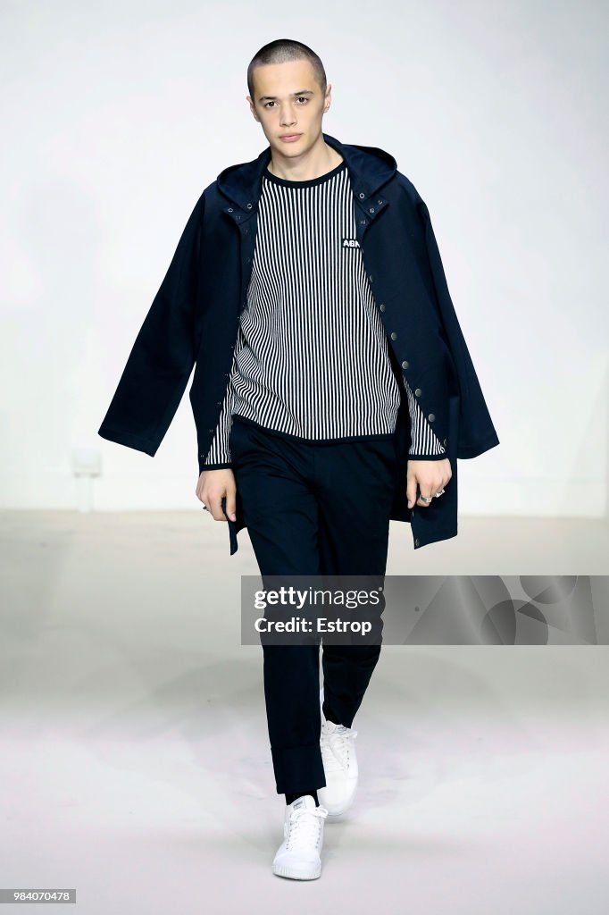 Agnes B.: Runway - Paris Fashion Week - Menswear Spring/Summer 2019