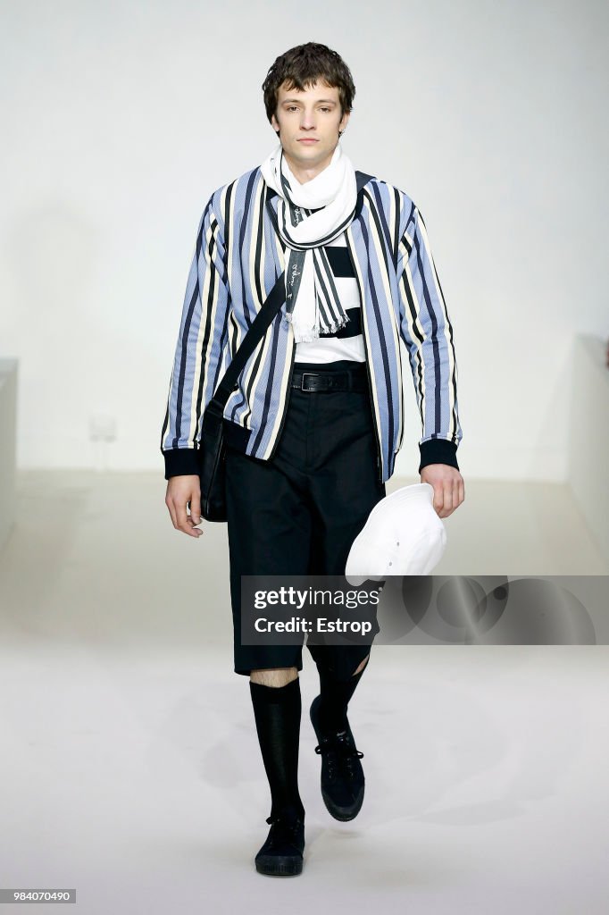 Agnes B.: Runway - Paris Fashion Week - Menswear Spring/Summer 2019