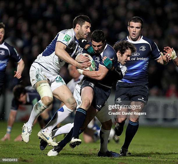 Rob Kearney of Leinster runs with the ball during the Heineken Cup quarter final match between Leinster and Clermont Auvergne at the RDS on April 9,...