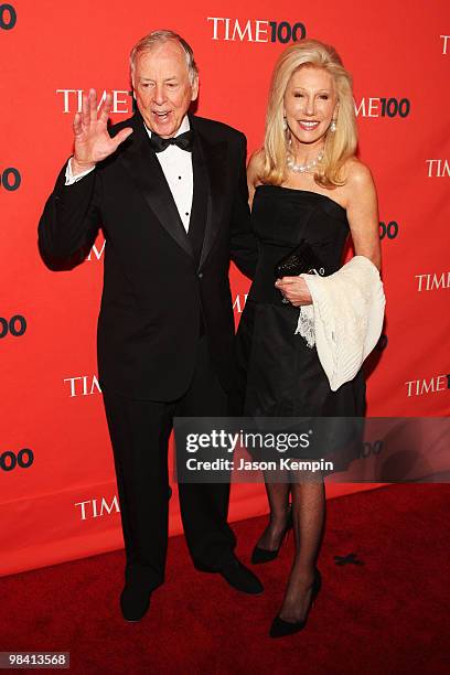 Boone Pickens and guest attend Time's 100 Most Influential People in the World Gala at the Frederick P. Rose Hall at Jazz at Lincoln Center on May 5,...