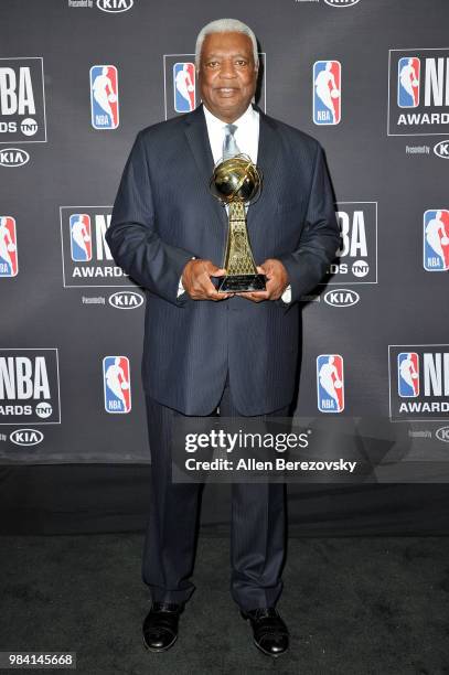 Oscar Robertson, winner of the 2017-2018 Lifetime Achievement Award, poses in the backstage photo room during the 2018 NBA Awards Show at Barker...