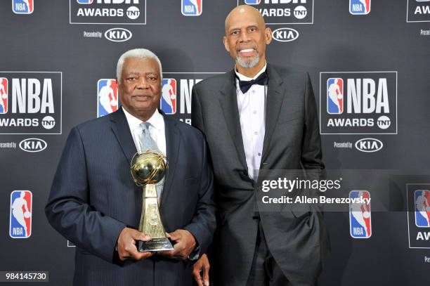 Oscar Robertson, winner of the 2017-2018 Lifetime Achievement Award, poses in the backstage photo room with Kareem Abdul-Jabbar during the 2018 NBA...