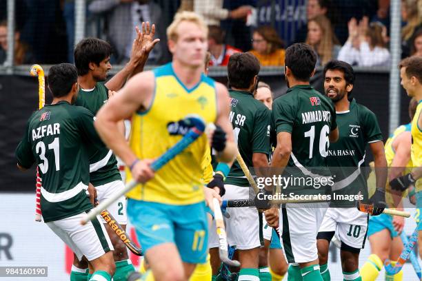 Ajaz Ahmad of Pakistan celebrates 0-1 with Abu Mahmood of Pakistan during the Champions Trophy match between Australia v Pakistan at the Hockeyclub...