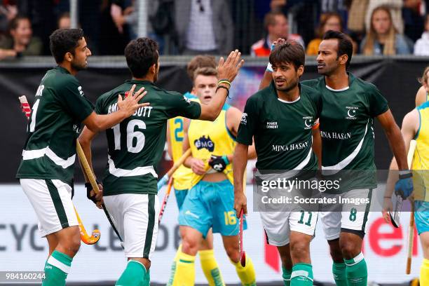 Ajaz Ahmad of Pakistan celebrates 0-1 with Abu Mahmood of Pakistan during the Champions Trophy match between Australia v Pakistan at the Hockeyclub...