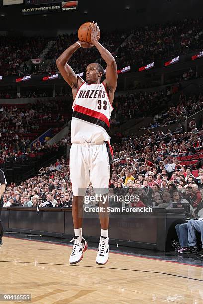 Dante Cunningham of the Portland Trail Blazers makes a jumpshot against the Los Angeles Clippers on February 16, 2010 at the Rose Garden Arena in...