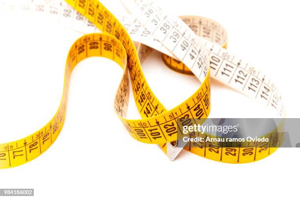 tape measure - millimètre photos et images de collection