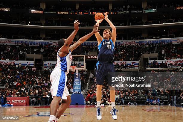 Dirk Nowitzki of the Dallas Mavericks shoots during a game against the Los Angeles Clippers at Staples Center on April 12, 2010 in Los Angeles,...