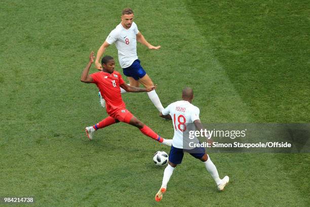 Armando Cooper of Panama battles with Ashley Young of England and Jordan Henderson of England during the 2018 FIFA World Cup Russia Group G match...
