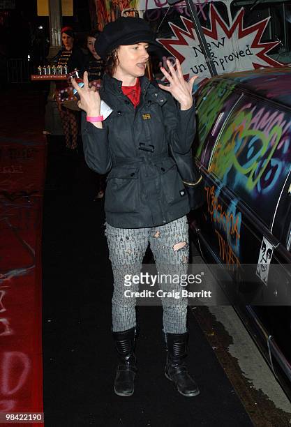 Juliette Lewis arrives at Banksy's "Exit Through The Gift Shop" Los Angeles Premiere on April 12, 2010 in Los Angeles, California.
