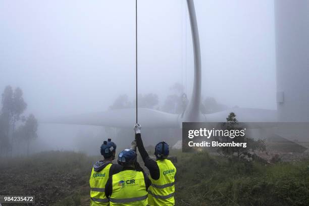 Ropa Eller Ropa Three Blade Photos and Premium High Res Pictures - Getty Images