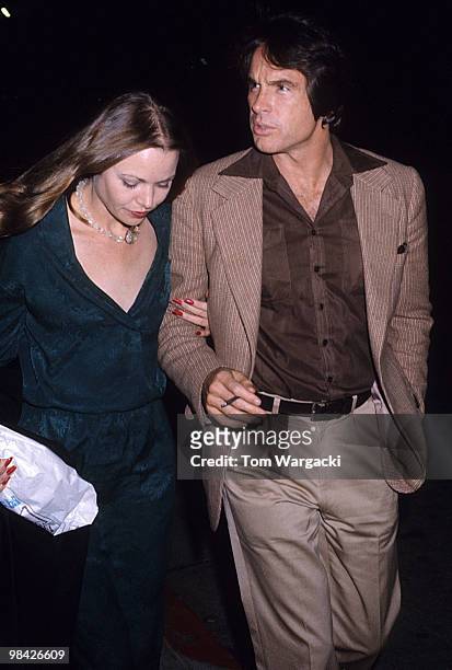 Warren Beatty and Michelle Phillips