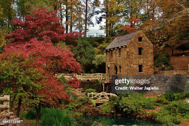 the old mill - north little rock imagens e fotografias de stock