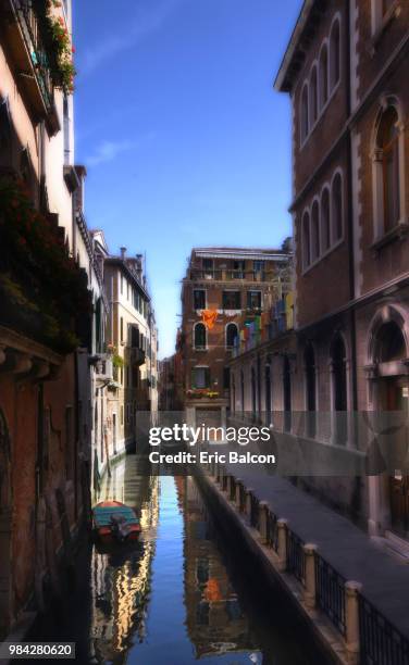 venise - balcon stock pictures, royalty-free photos & images